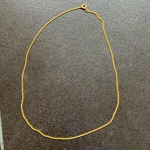 Gold Plated thin Chain
With lock 9 in